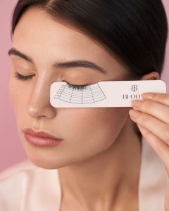 تساقط الرموش